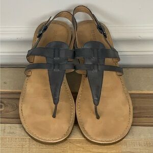 Naturalizer Navy Sandals with Toe Loop